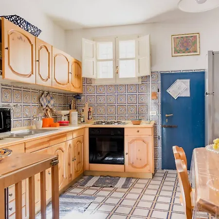 Cathedral Palace Apartment *